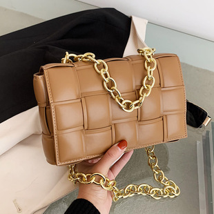 粗链条小方包