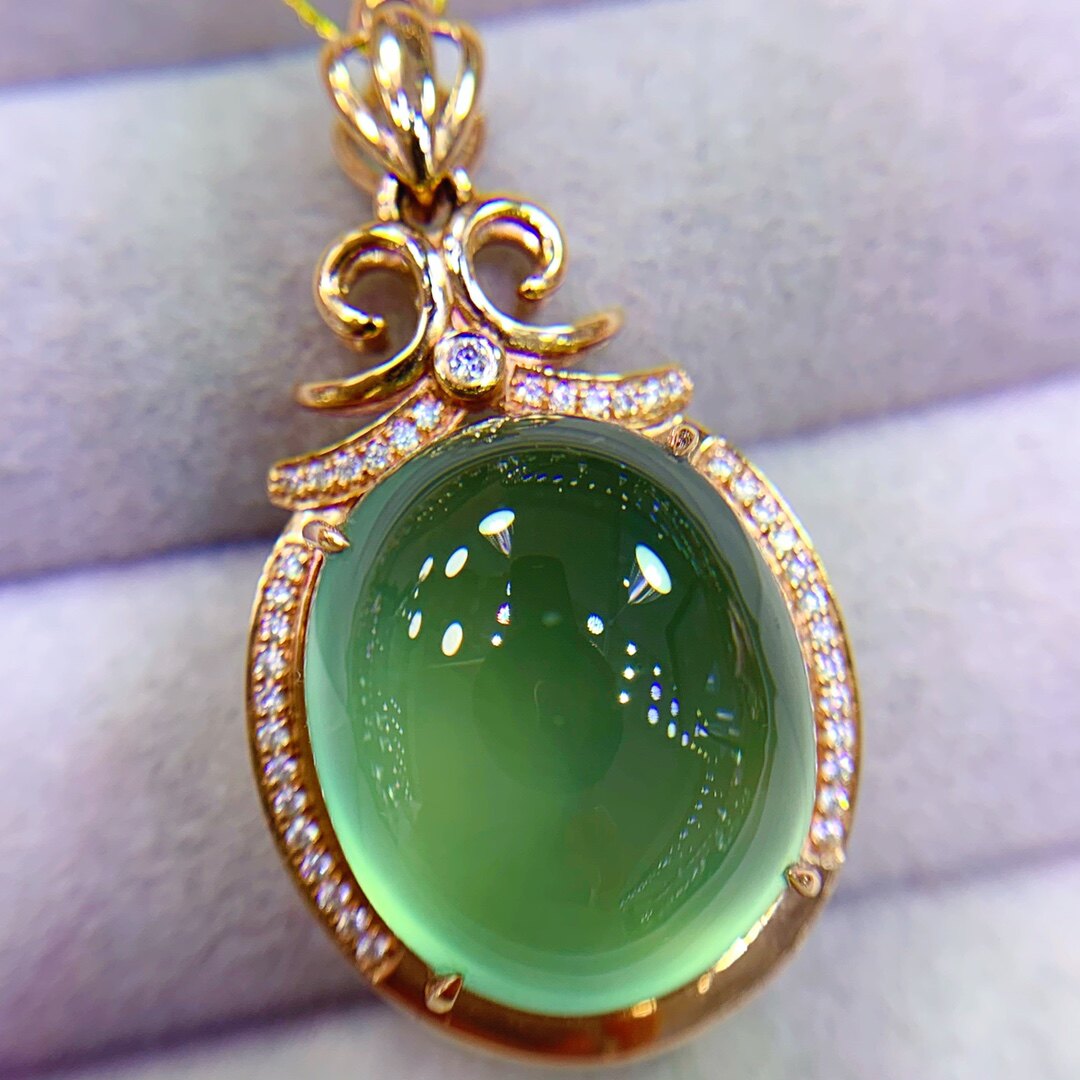 葡萄石吊坠女18k金镶嵌彩色宝石支持定制轻奢时尚典雅附证书已售0