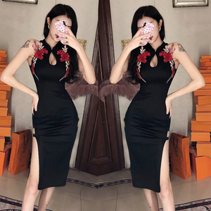 Mid length cheongsam dress with high side split