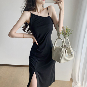 Medium length suspender irregular holiday black bottomed slim fitting dress