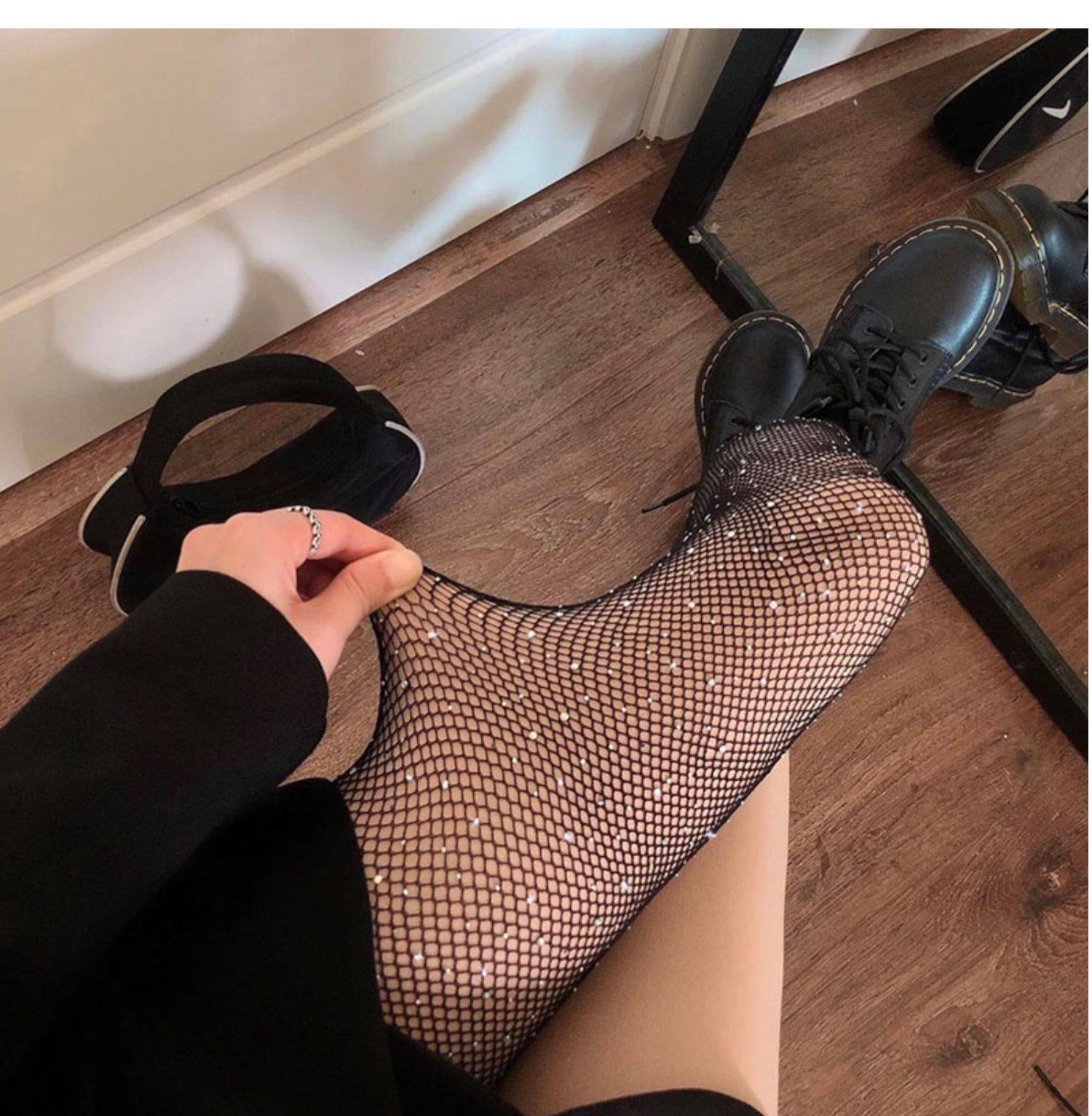 网红同款带烫钻石闪亮性感黑色丝袜酒店连裤细网袜潮超薄钉钻加绒