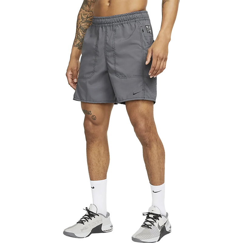 Nike耐克男裤运动裤Dri-FIT ADV A.P.S.透气短裤五分裤DQ4817-068