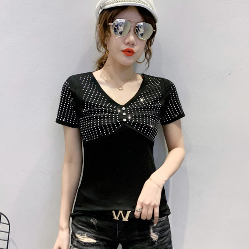 重工烫钻短袖t恤女夏装新款欧洲站v领上衣钉纽扣半袖洋气体桖潮