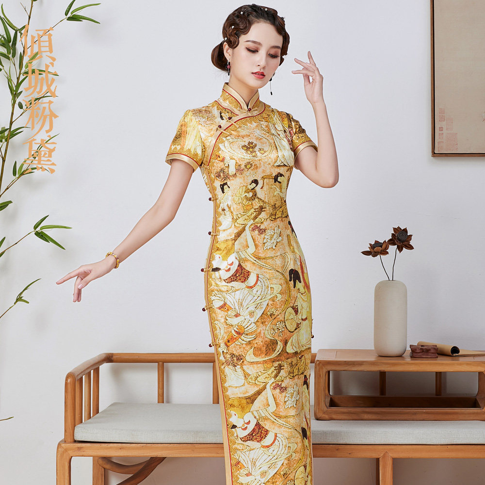 倾城粉黛旗舰店的优惠券大全—真丝优雅现代旗袍2021春季新款短袖长款