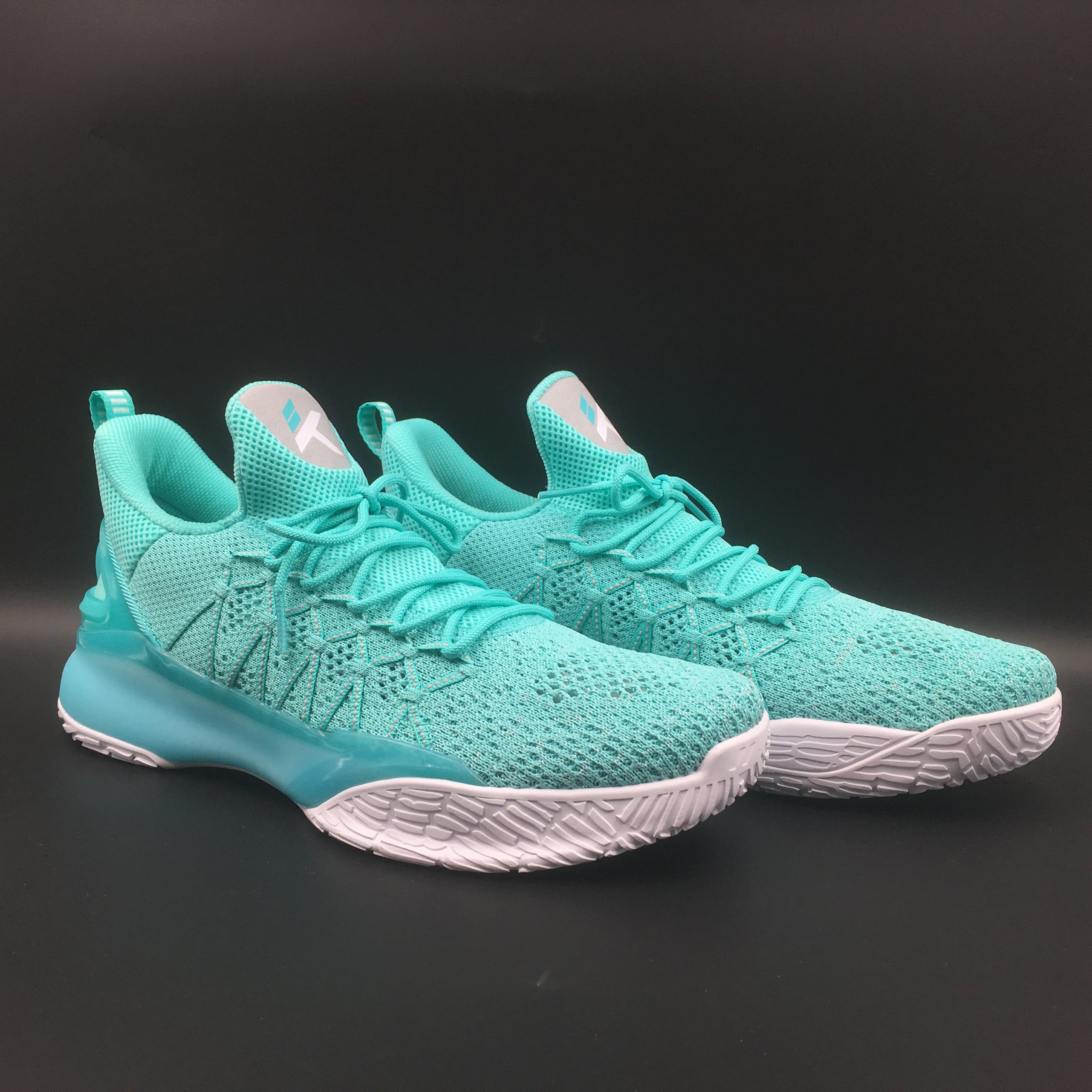 特价安踏kt3汤普森男篮球鞋3代 低帮