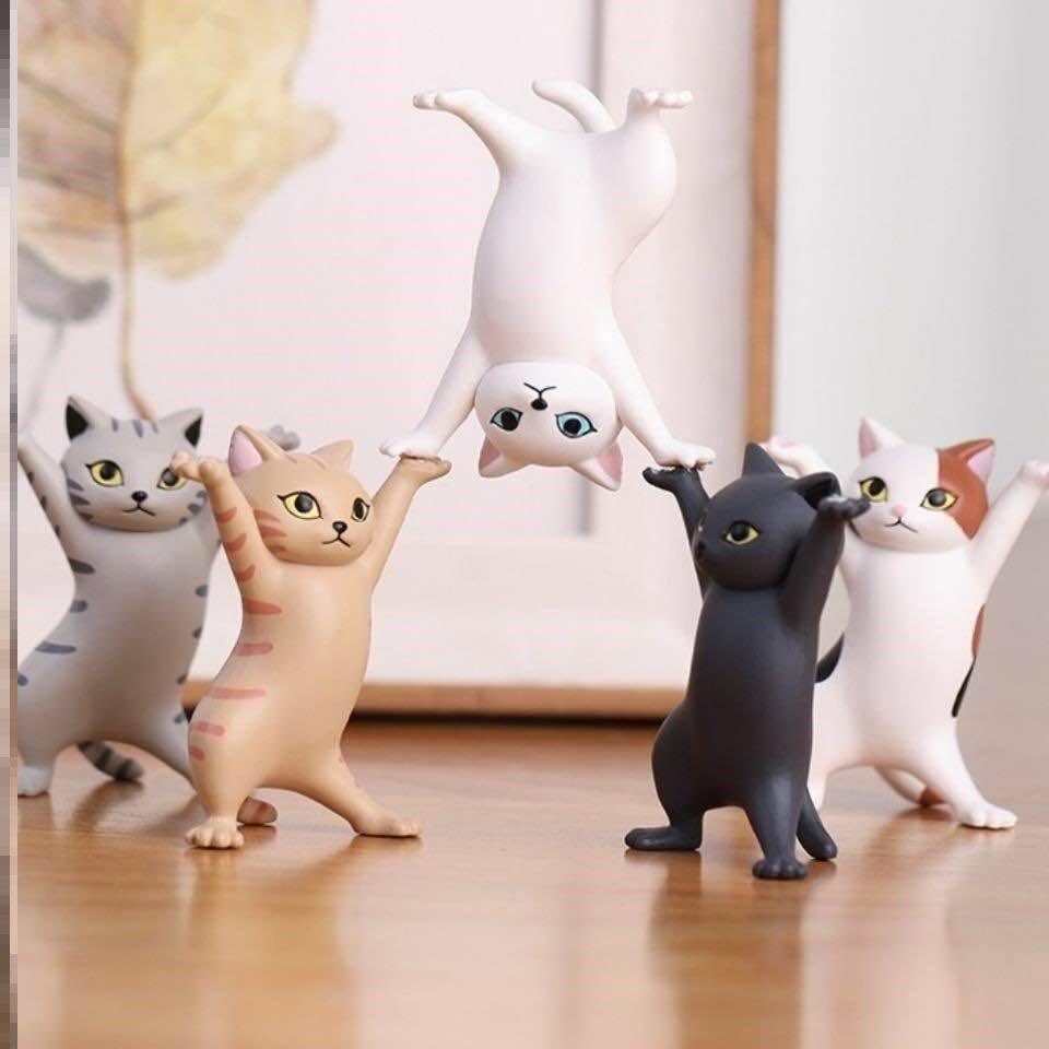 qualia网红妖娆猫咪笔架摆件举笔微博抬棺猫潮盒蛋