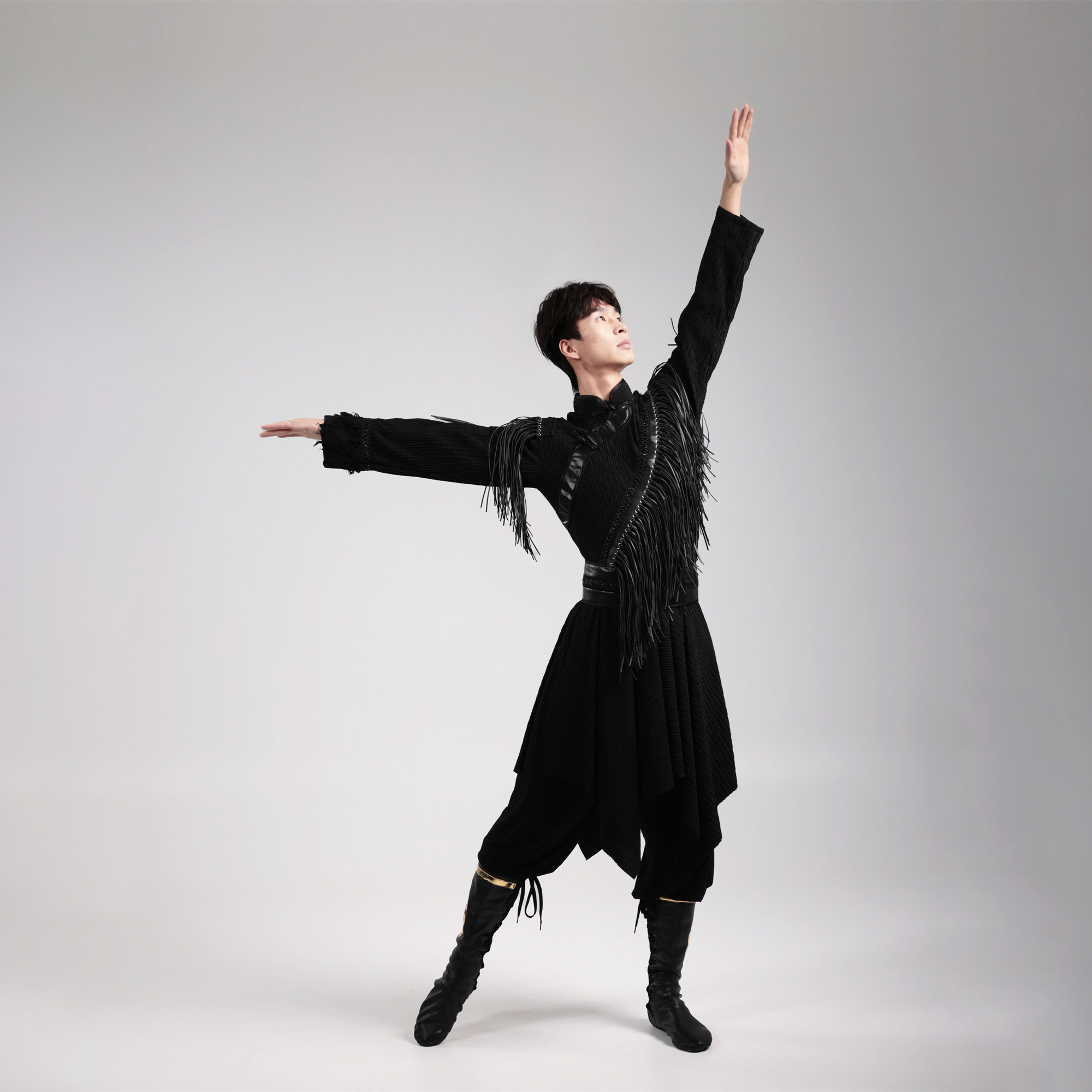 2024新款少数民族蒙古族舞蹈演出服定制男款艺考长袖蒙古服饰