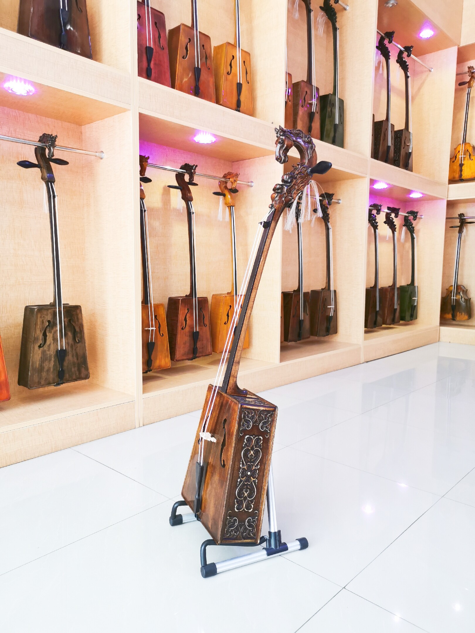 马头琴_蒙帝马头琴 乐器 专业演奏琴 白松 色木材质优惠券