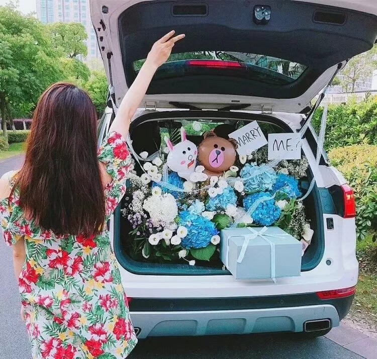 生日布置 浪漫 玫瑰花_汽车后备箱玫瑰鲜花布置求婚浪漫生日同城长沙