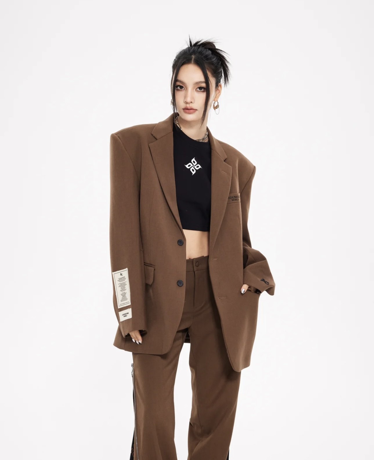 ardencode男女彩色字母刺绣宽松休闲垫肩黑色西服西装 原价1000元