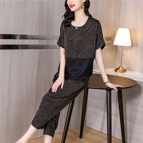 靓百汇中年女装 ZBHZL9672