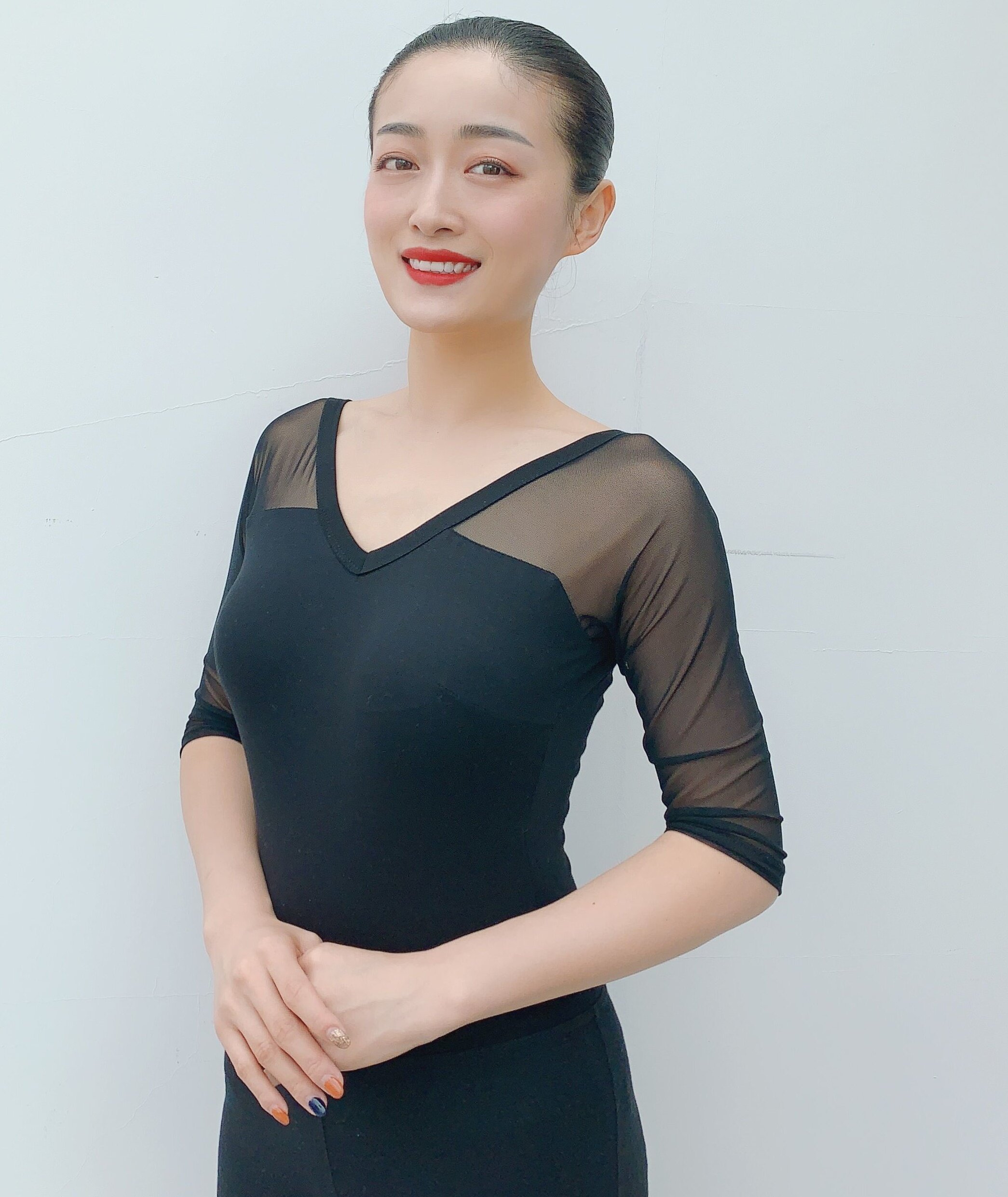 舞蹈服形体_形体礼仪服训练舞蹈练功服套装走秀练习仪态优雅莫代尔