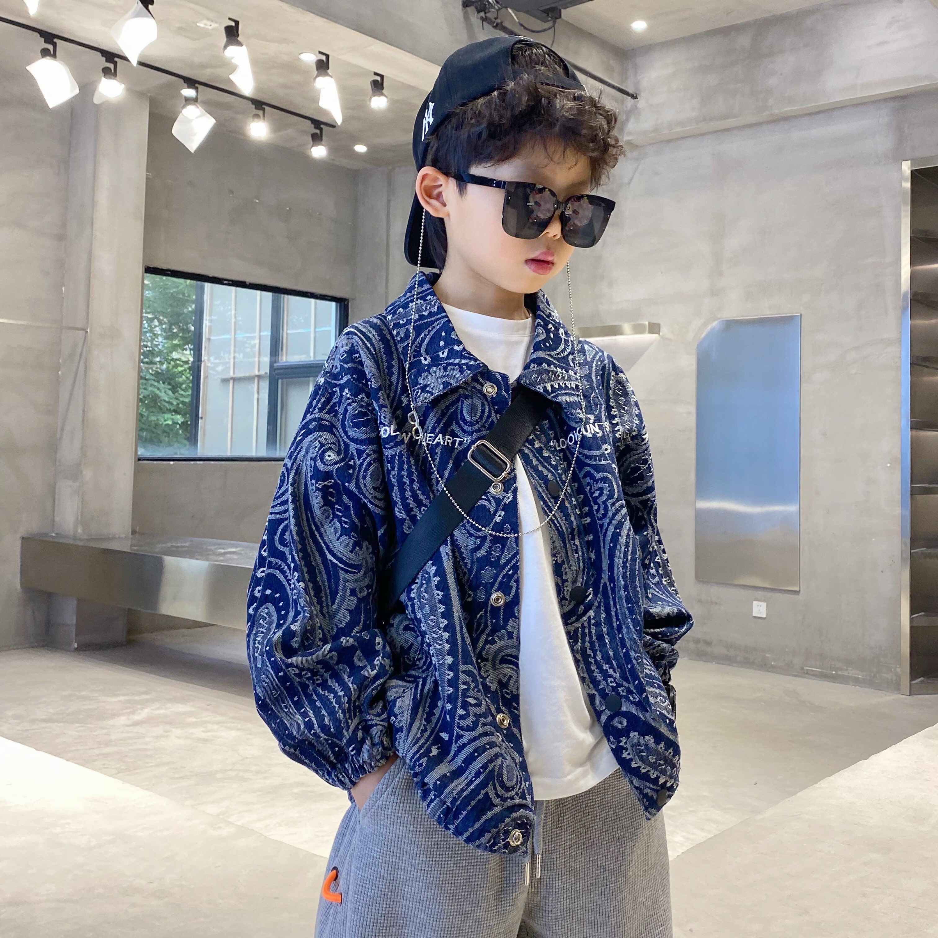 男童牛仔外套2022新款洋气春装儿童经典深蓝色上衣中大童潮童装