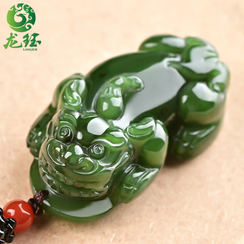 天然和田玉碧玉貔貅吊坠男女玉石招cai霸王貔貅挂件项链菠菜绿