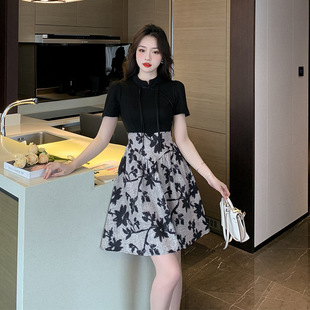 赫本风法式复古连衣裙女夏季气质小众设计新中式国风收腰显瘦短裙