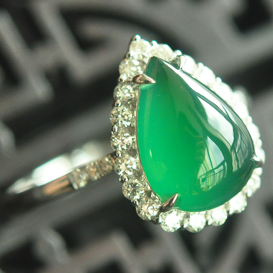 福茗翡翠~收藏级冰种a货满绿水滴戒指--18k金钻镶嵌 2.71g