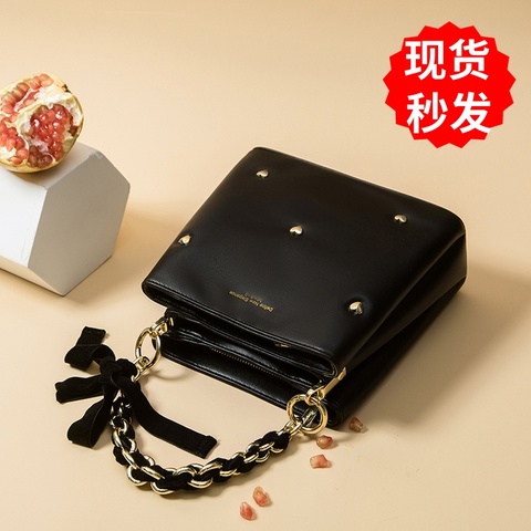 小ck2019新款可爱小包包新娘包秋冬时尚水桶包斜挎包百搭手提包女