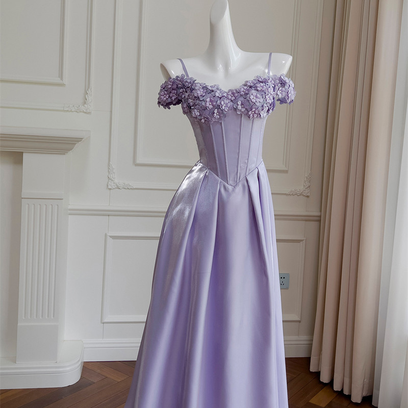 轻奢紫色立体花朵钉珠吊带连衣裙缎面礼服伴娘服艺考主持人演出服