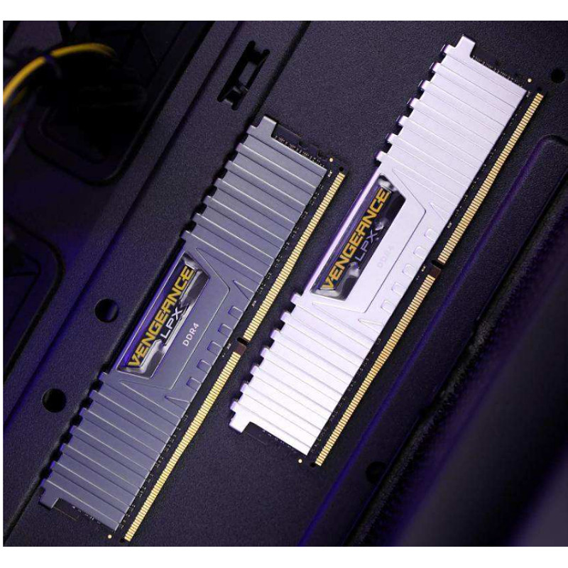 电脑ddr4内存条8g 2400 2666 3000 3200 3600海盗船16g 32g套条