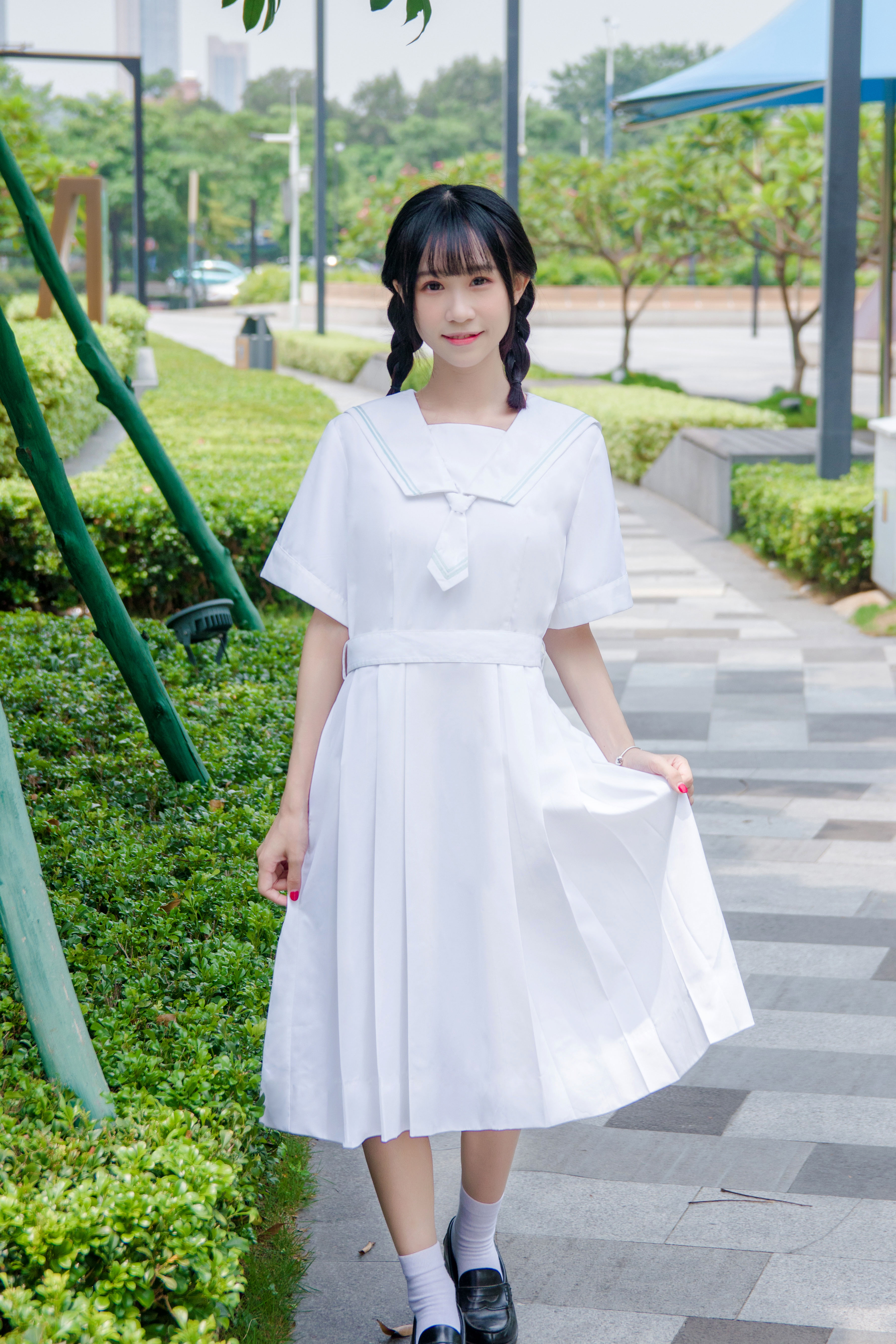 【二團中】薄荷葉刺繡藝術生方形領優等生盛夏服連衣裙原創JK制服在類目 女裝/女士精品, 套裝/學生校服/工作制服, 學生校服中 - 來自Buy2taobao.com提供專業的淘寶代購服務