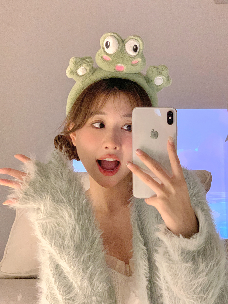 Three-Dimensional Doll Furry Cute Headband Super Cute Cartoon Rabbit Frog Face Washing Headband Internet Celebrity 2022 New Hairpin