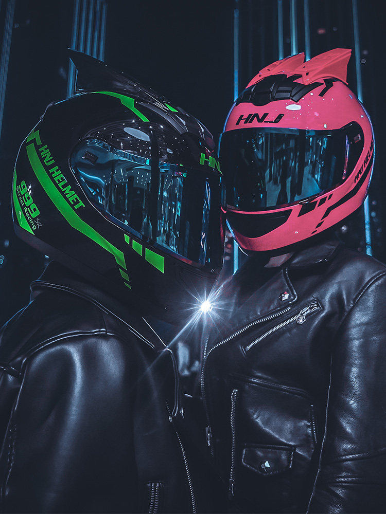 春夏季四季电瓶车电动摩托车头盔男女情侣个性机车骑士犄角全盔