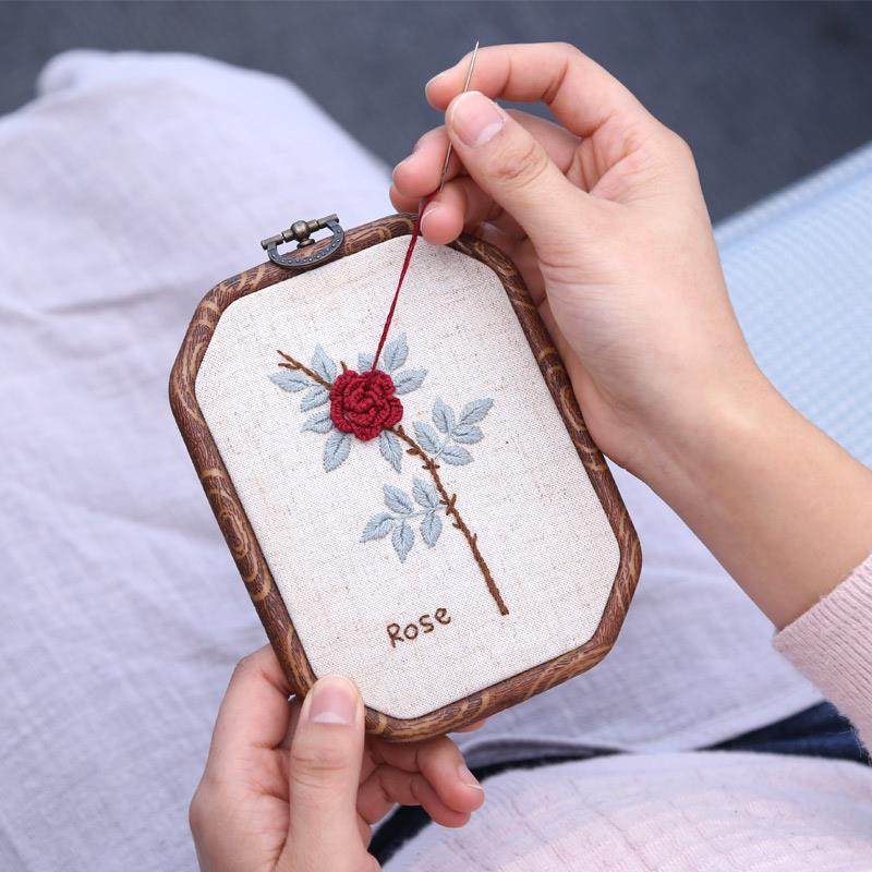 向日葵刺绣图案大额优惠券