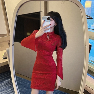 New long sleeve lace flare sleeve retro Chinese style cheongsam Red Hip Wrap Dress