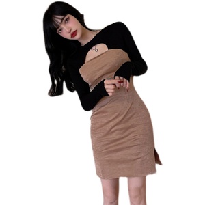 Autumn new long sleeve slim fit bag hip black punch card its side fork commuter dress fake two pieces