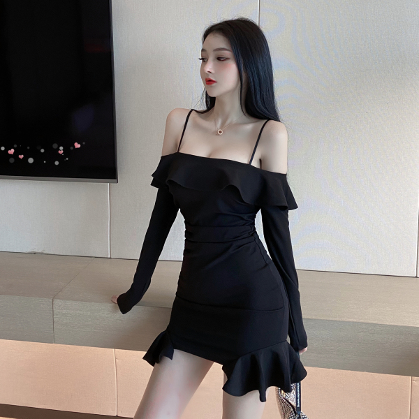 One line off shoulder long sleeve drawstring waist fishtail fashion hip dress