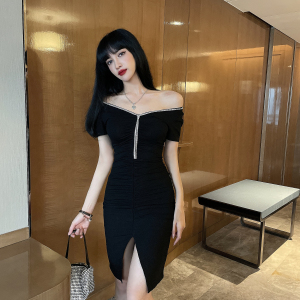 Short sleeve V-neck sexy fashion tight bag hip black dress