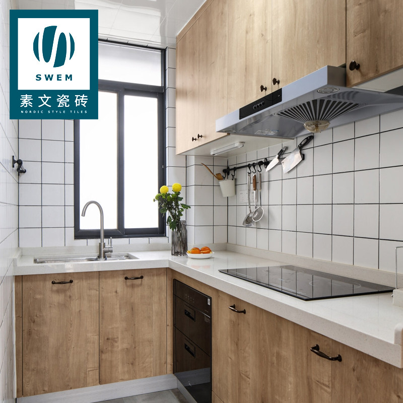 素文 日式厨房墙砖地砖 拉槽小白砖300x600格子面包砖 卫生间瓷砖