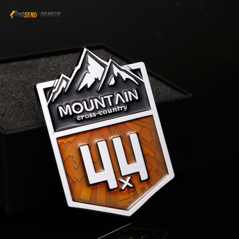 适用于jeep牧马人汉兰达4x4车标四驱越野金属改装雪山标车身贴