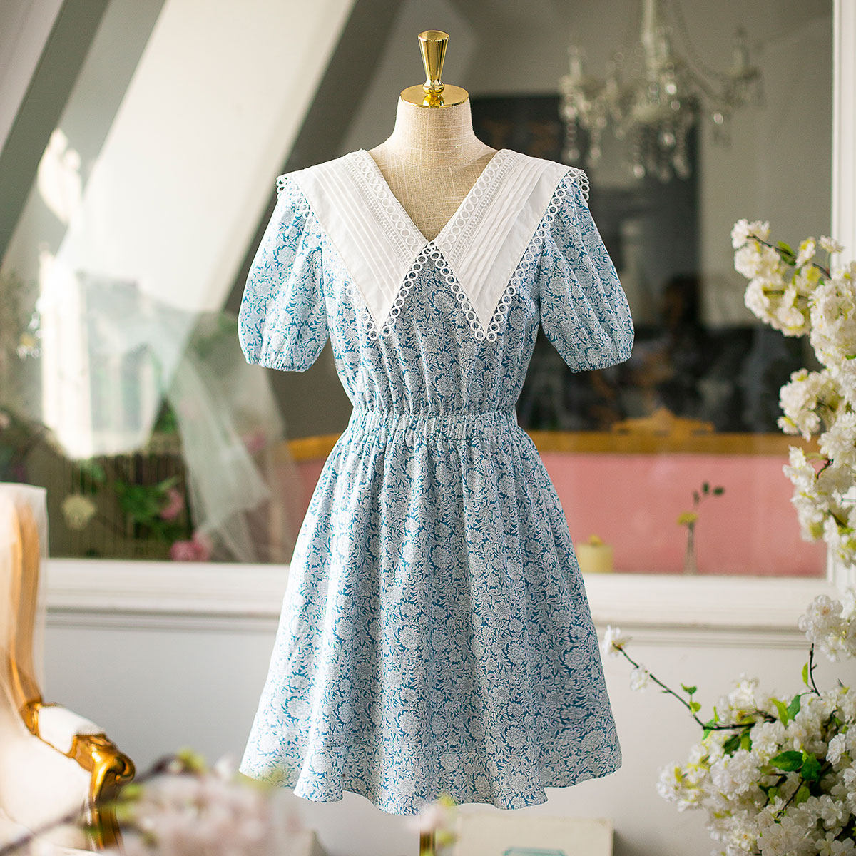 甜美小清新法式赫本风裙子裙子海军领松紧腰碎花连衣裙赵露思同款