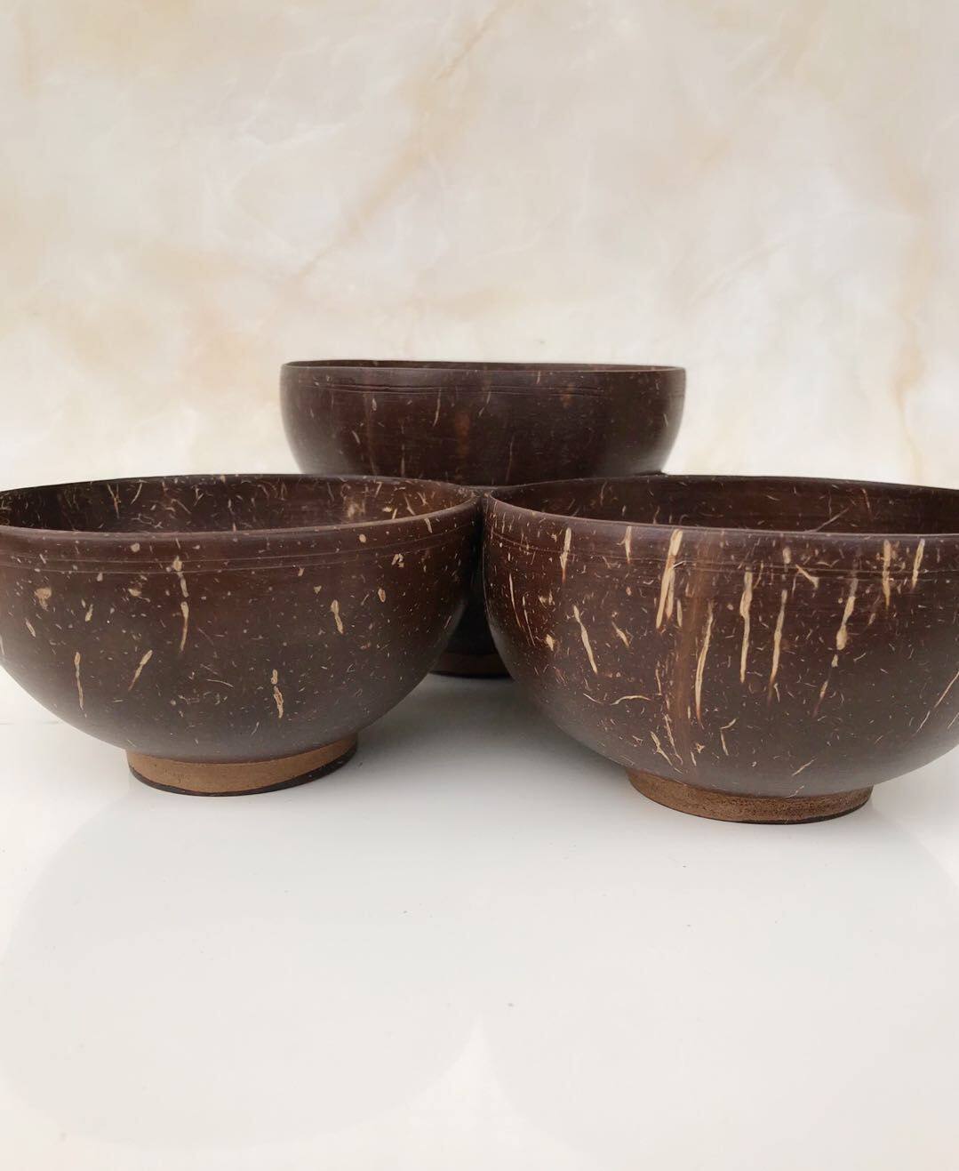 特价木碗 成人 天然椰子壳_天然新款椰壳碗天然椰子壳碗单层碗纯手工