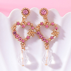 彩衣阁时尚三角形/心形 珍珠耳环漂亮唯美耳饰品甜美可爱俏皮耳钉