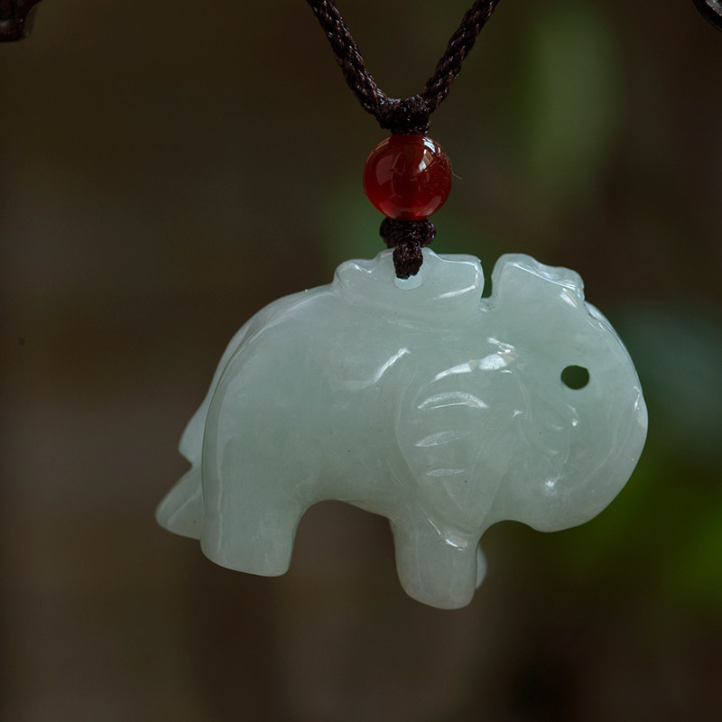 钰达旗舰店的优惠券大全—钰达翡翠牛吊坠 玉黑牛挂件玉牛项坠生肖牛