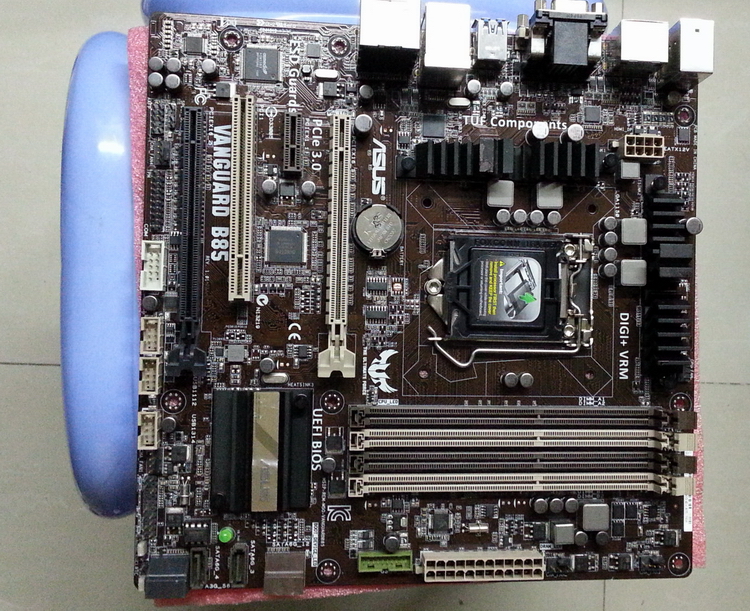 Asus/华硕 VANGUARD B85 游戏台式机电脑主板M-ATX TUF特种部1150在类目 电脑硬件/显示器/电脑周边, 主板中 - 来自Buy2taobao.com提供专业的淘宝代购服务