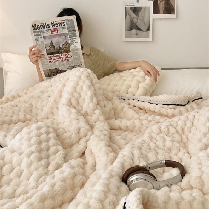 金龟绒毛毯盖毯午睡毯毛巾被毯子办公室午睡空调毯冬季法兰绒毯子