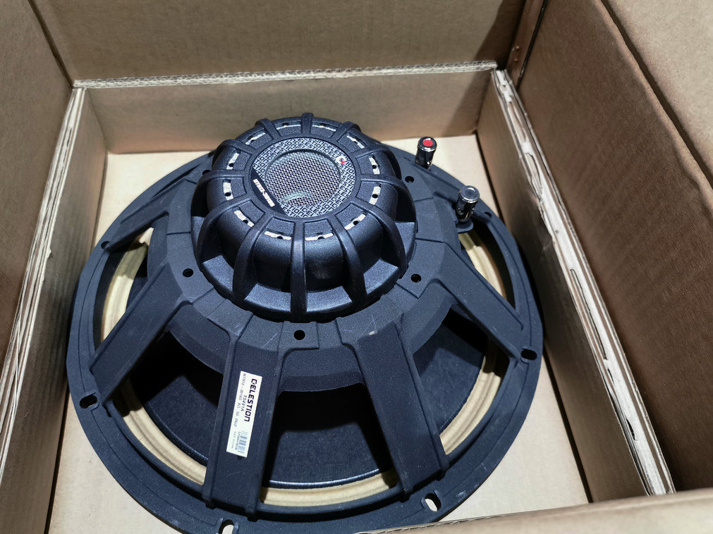 原装正品 英国CELESTION百变龙 NTR12-3018D钕磁喇叭12寸低音单元