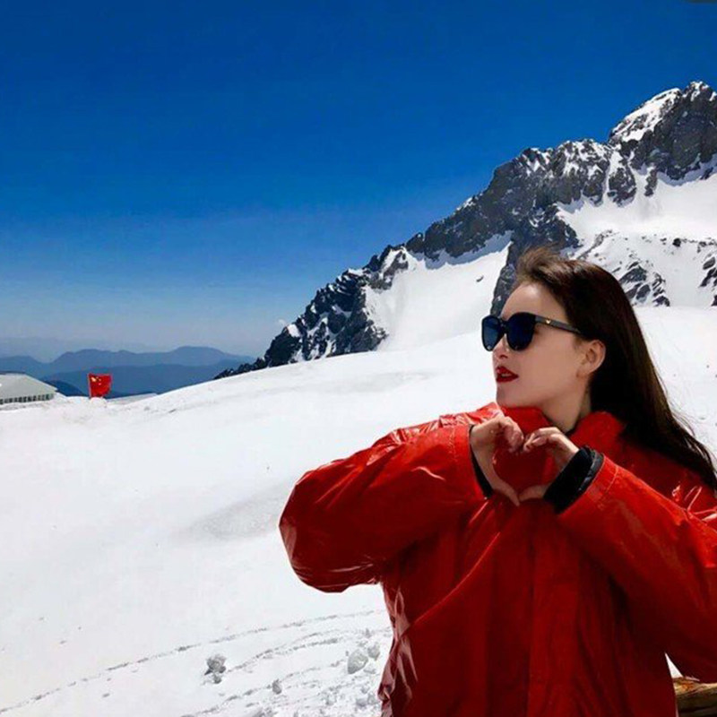 玉龙雪山纯玩一日游 云南旅游蓝月谷印象丽江大索道票商务车小团