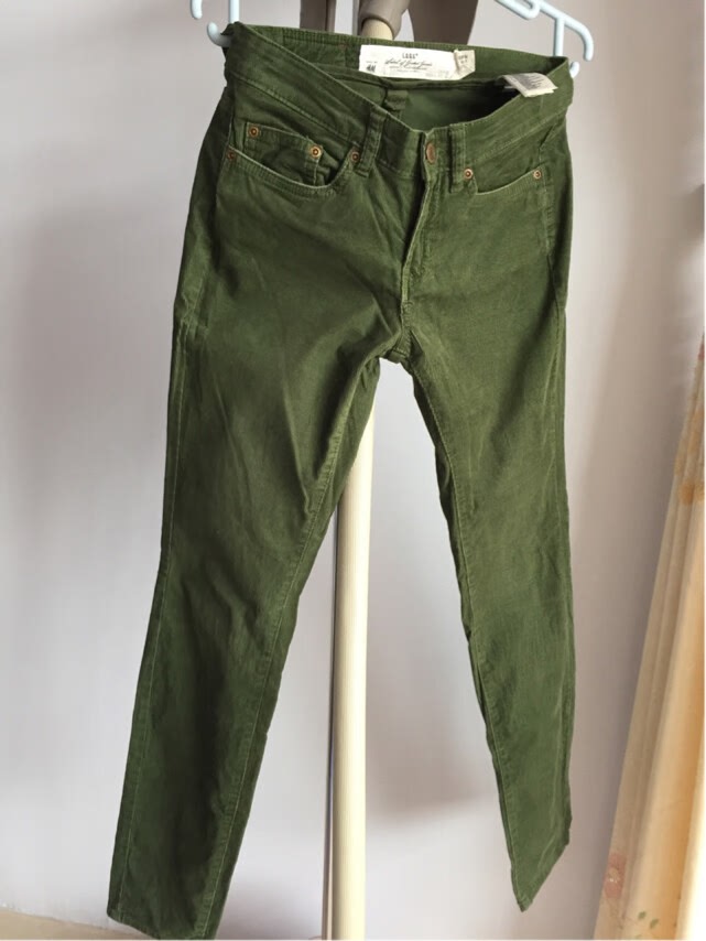 HM 复古绿条纹裤