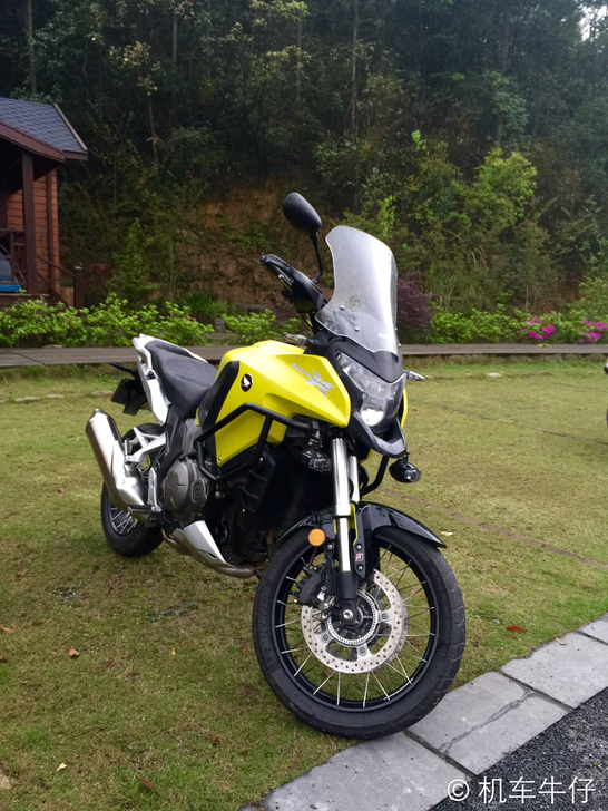 本田VFR1200X