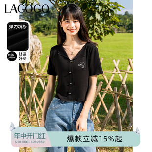 Lagogo拉谷谷黑色刺绣短袖T恤女2024春夏新款休闲短款V领针织上衣