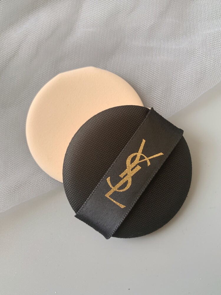 ysl气垫圣罗兰气垫