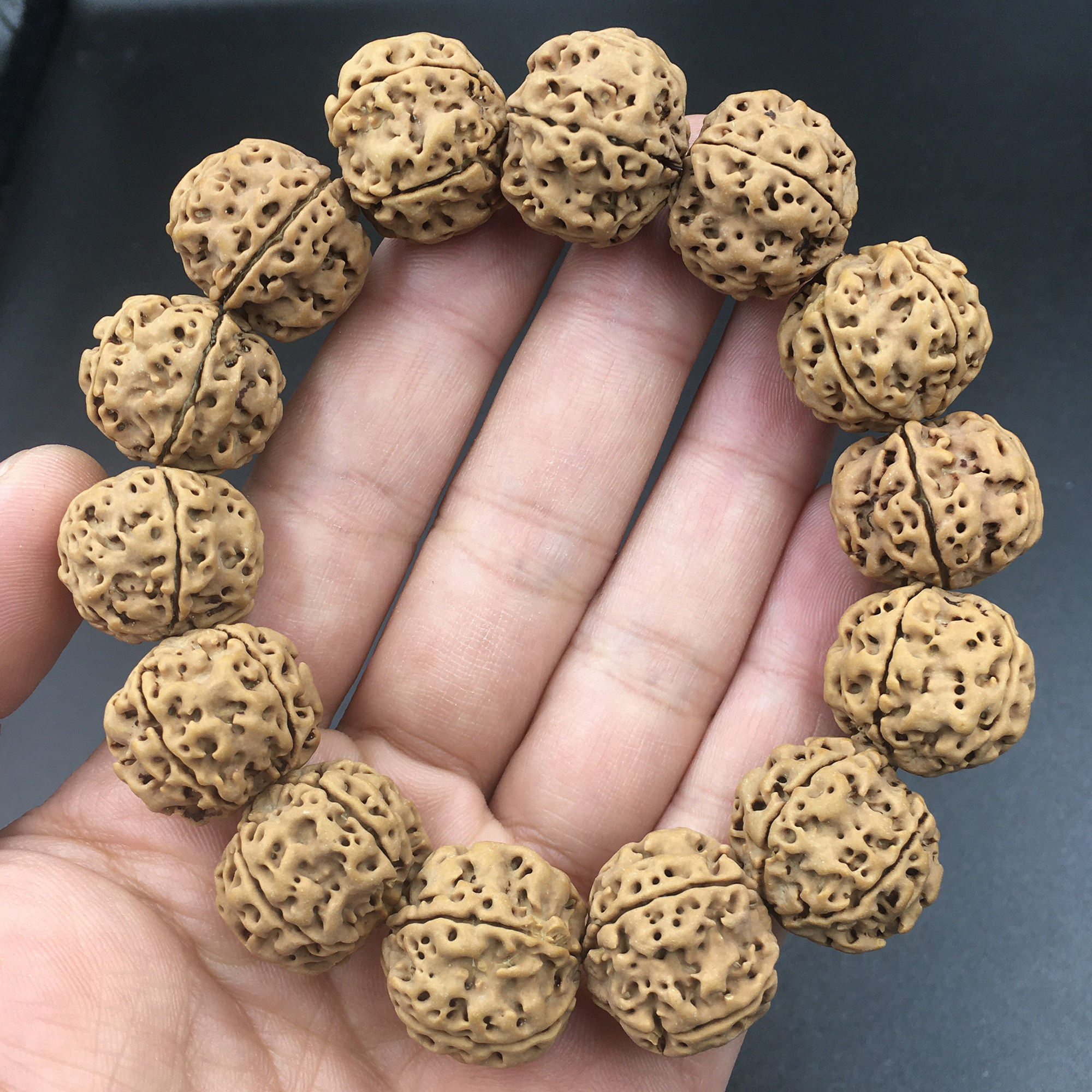 热销金刚菩提子手串爆肉黄皮