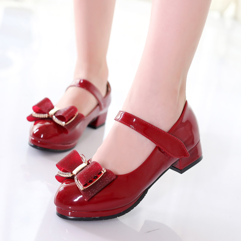 女童红皮鞋演出跳舞主持小高跟公主鞋女孩子中大童软底时装鞋春夏
