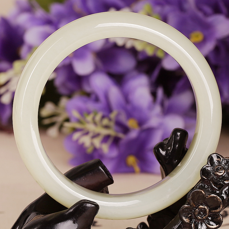 【和田玉手镯】和田玉手镯 内径61.56mm