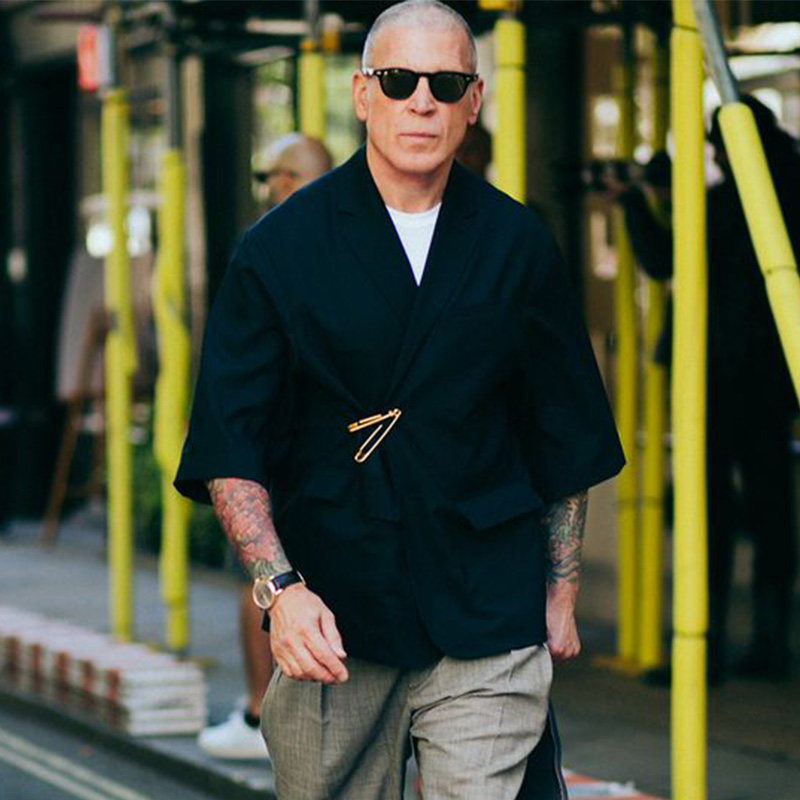 9.office出品nick wooster示范日式无扣宽松范儿休闲短袖西装优惠券