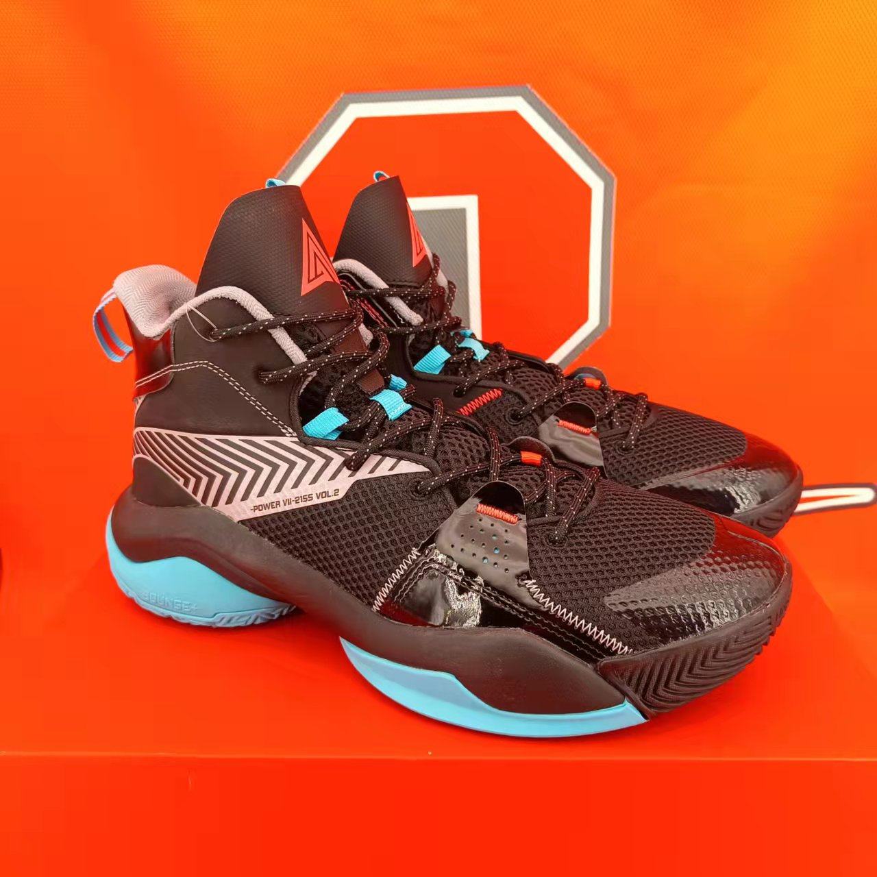 李宁篮球鞋空袭7